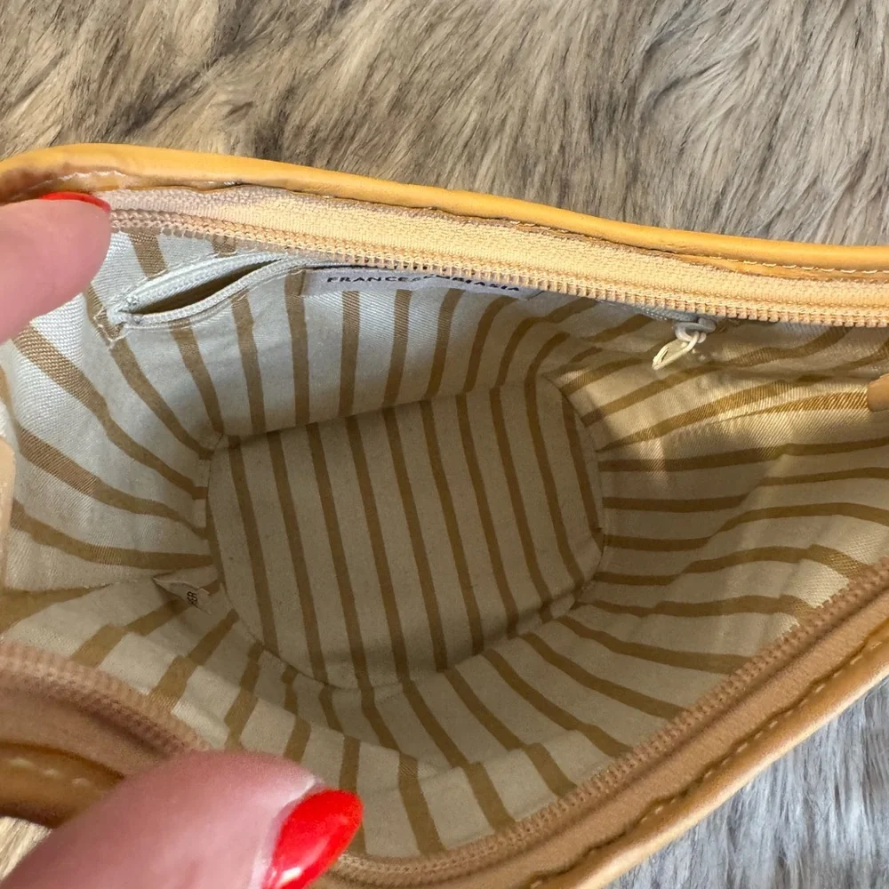 PRICE FIRM Francesco Biasia Chic Cream Leather Shoulder Bag - Picture 4 of 11
